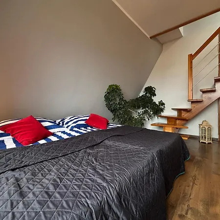 Apartment Goscinne U Uli *