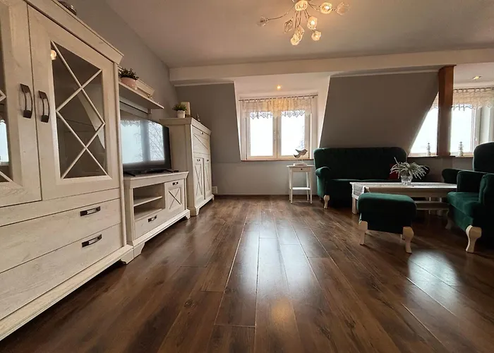 Goscinne U Uli Apartment *